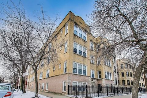 2160 N Mozart Street 3 Chicago IL 60647