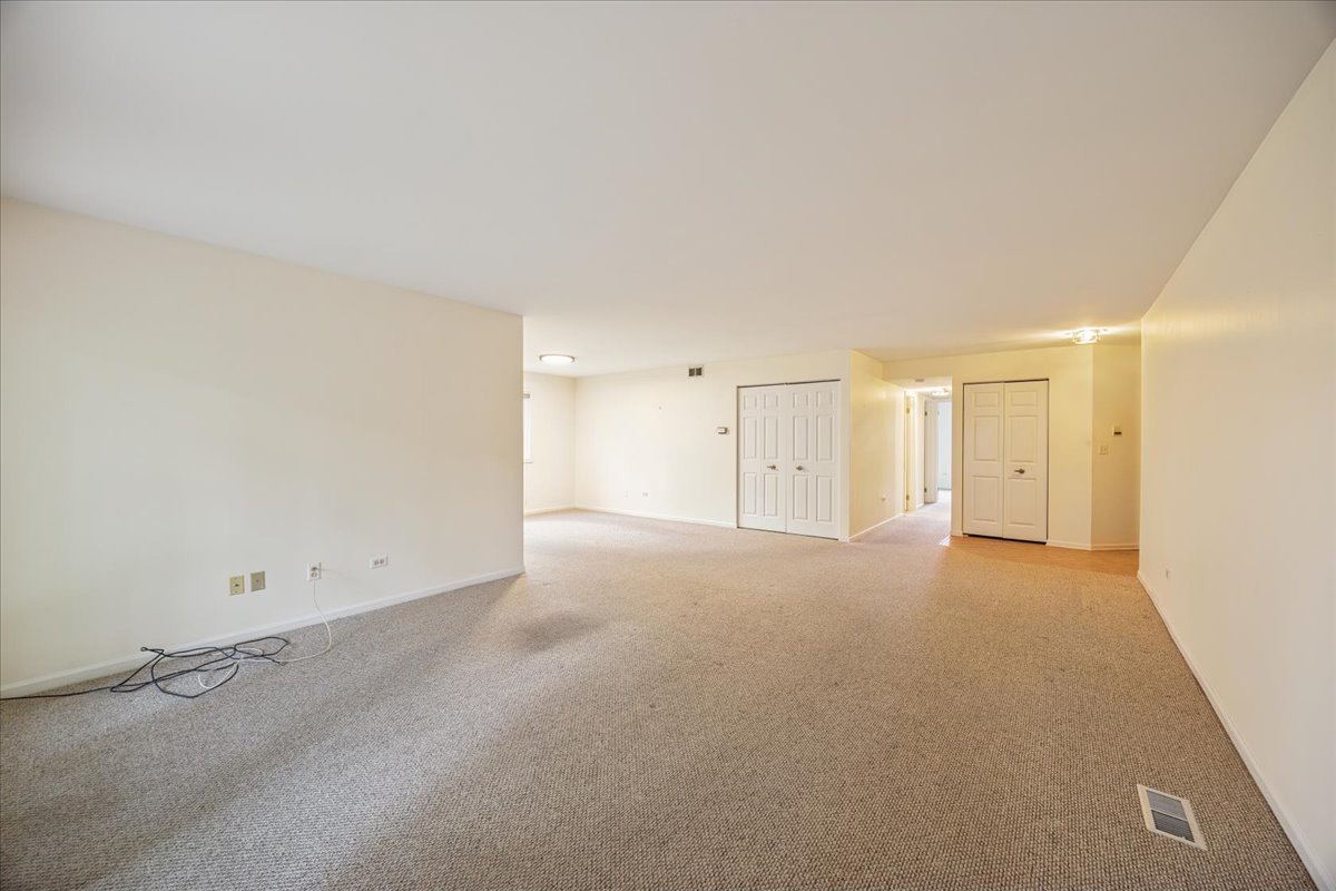 546 Banyon Lane B