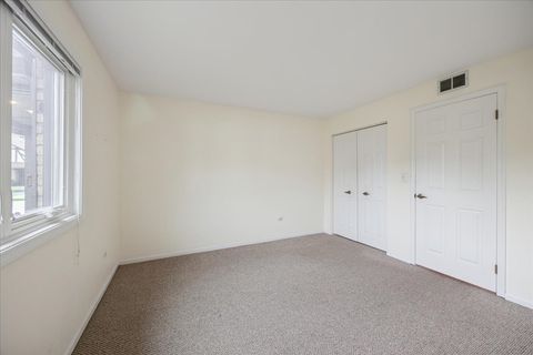 Tiny photo for 546 Banyon Lane #B, La Grange, IL 60525 (MLS # 12674932)