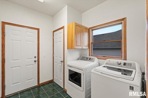 Tiny photo for 3000 E 32ND Street #14, Davenport, IA 52807 (MLS # QC4268943)