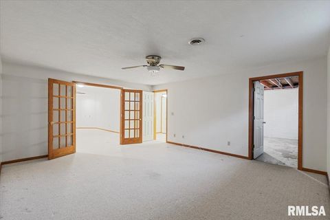 Tiny photo for 3000 E 32ND Street #14, Davenport, IA 52807 (MLS # QC4268943)