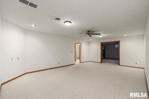 Tiny photo for 3000 E 32ND Street #14, Davenport, IA 52807 (MLS # QC4268943)