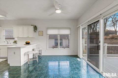 Tiny photo for 3000 E 32ND Street #14, Davenport, IA 52807 (MLS # QC4268943)