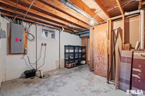 Tiny photo for 3000 E 32ND Street #14, Davenport, IA 52807 (MLS # QC4268943)