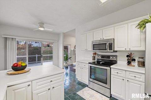 Tiny photo for 3000 E 32ND Street #14, Davenport, IA 52807 (MLS # QC4268943)