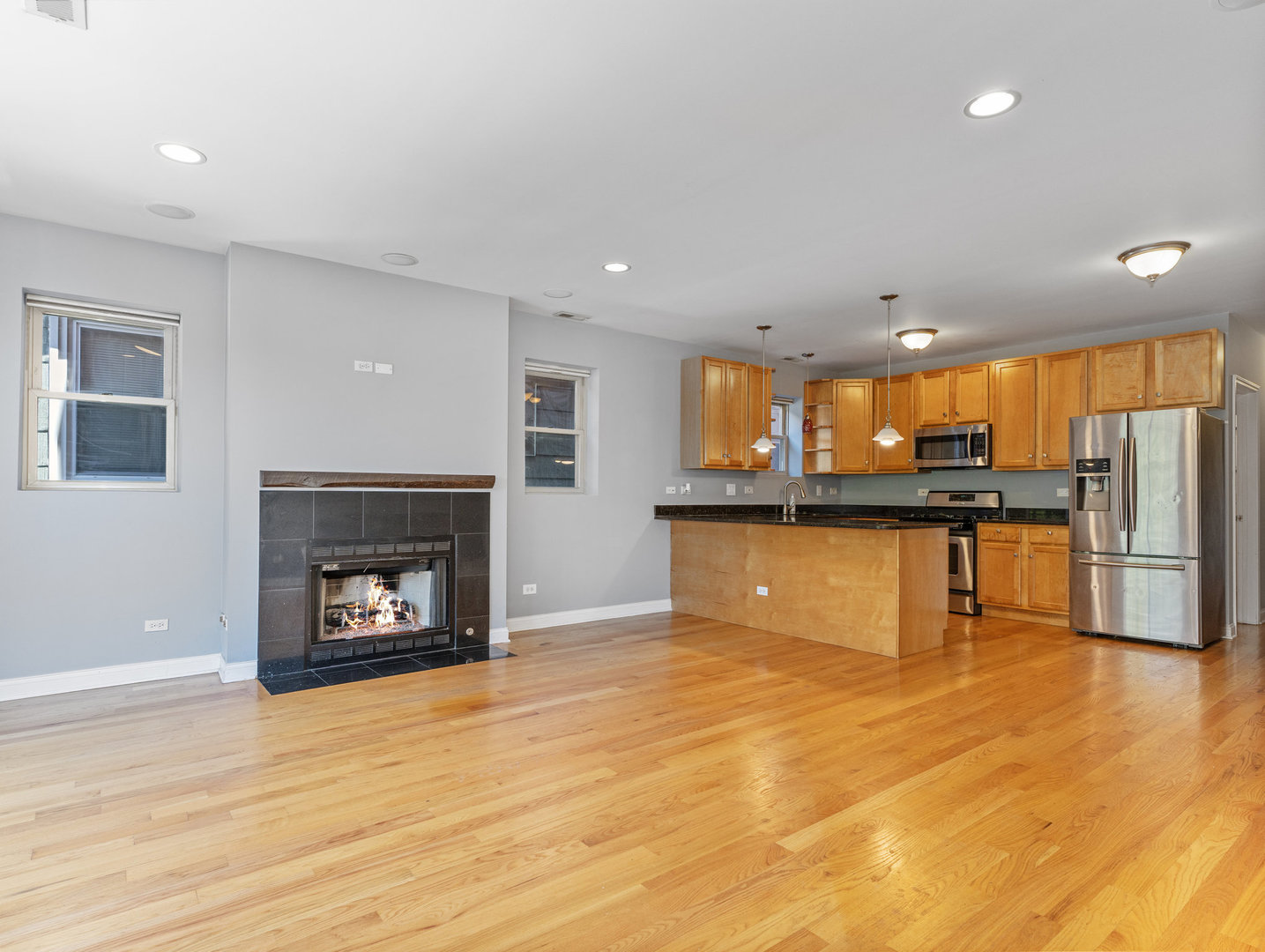 1617 N Artesian Avenue 2N