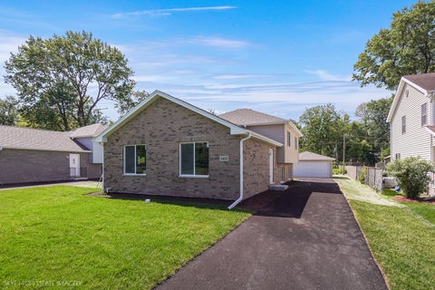 Tiny photo for 1411 W 172nd Street, East Hazel Crest, IL 60429 (MLS # 12663363)