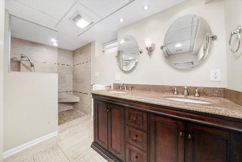 Tiny photo for 314 N Pine Street, Mount Prospect, IL 60056 (MLS # 12491018)