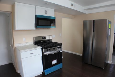 Tiny photo for 2118 E 12th Street, Davenport, IA 52803 (MLS # 12624467)