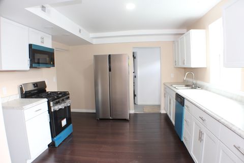 Tiny photo for 2118 E 12th Street, Davenport, IA 52803 (MLS # 12624467)