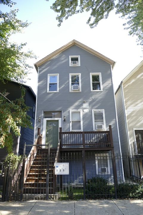 1729 N Fairfield Avenue 2 Chicago IL 60647