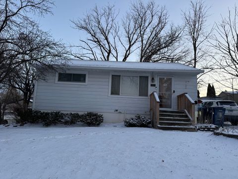 Tiny photo for 2521 Dakota Road, Waukegan, IL 60087 (MLS # 12546116)