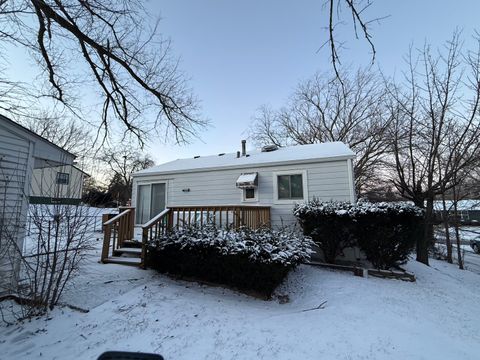 Tiny photo for 2521 Dakota Road, Waukegan, IL 60087 (MLS # 12546116)
