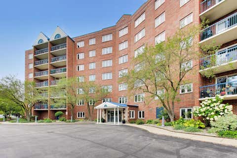 Photo of 7120 N Milwaukee Avenue #208, Niles, IL 60714 (MLS # 12723646)