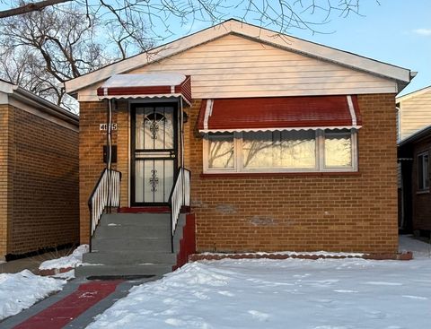 4625 S Laramie Avenue Chicago IL 60638