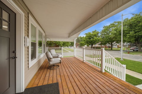 Tiny photo for 12202 Gregory Street, Blue Island, IL 60406 (MLS # 12673712)