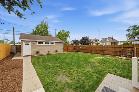 Tiny photo for 12202 Gregory Street, Blue Island, IL 60406 (MLS # 12673712)