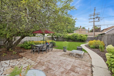 Tiny photo for 1104 Greenfield Street, Oak Park, IL 60302 (MLS # 12724695)