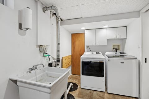 Tiny photo for 1104 Greenfield Street, Oak Park, IL 60302 (MLS # 12724695)