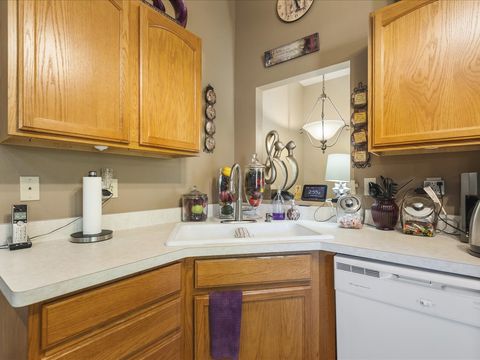Tiny photo for 6436 N Reanna Way, Loves Park, IL 61111 (MLS # 12491664)