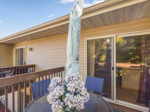Tiny photo for 6436 N Reanna Way, Loves Park, IL 61111 (MLS # 12491664)