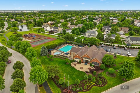 Tiny photo for 1000 Butterfield Circle E, Shorewood, IL 60404 (MLS # 12625893)