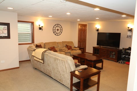 Tiny photo for 1000 Butterfield Circle E, Shorewood, IL 60404 (MLS # 12625893)
