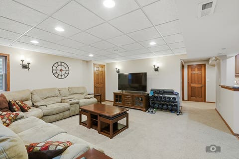 Tiny photo for 1000 Butterfield Circle E, Shorewood, IL 60404 (MLS # 12625893)