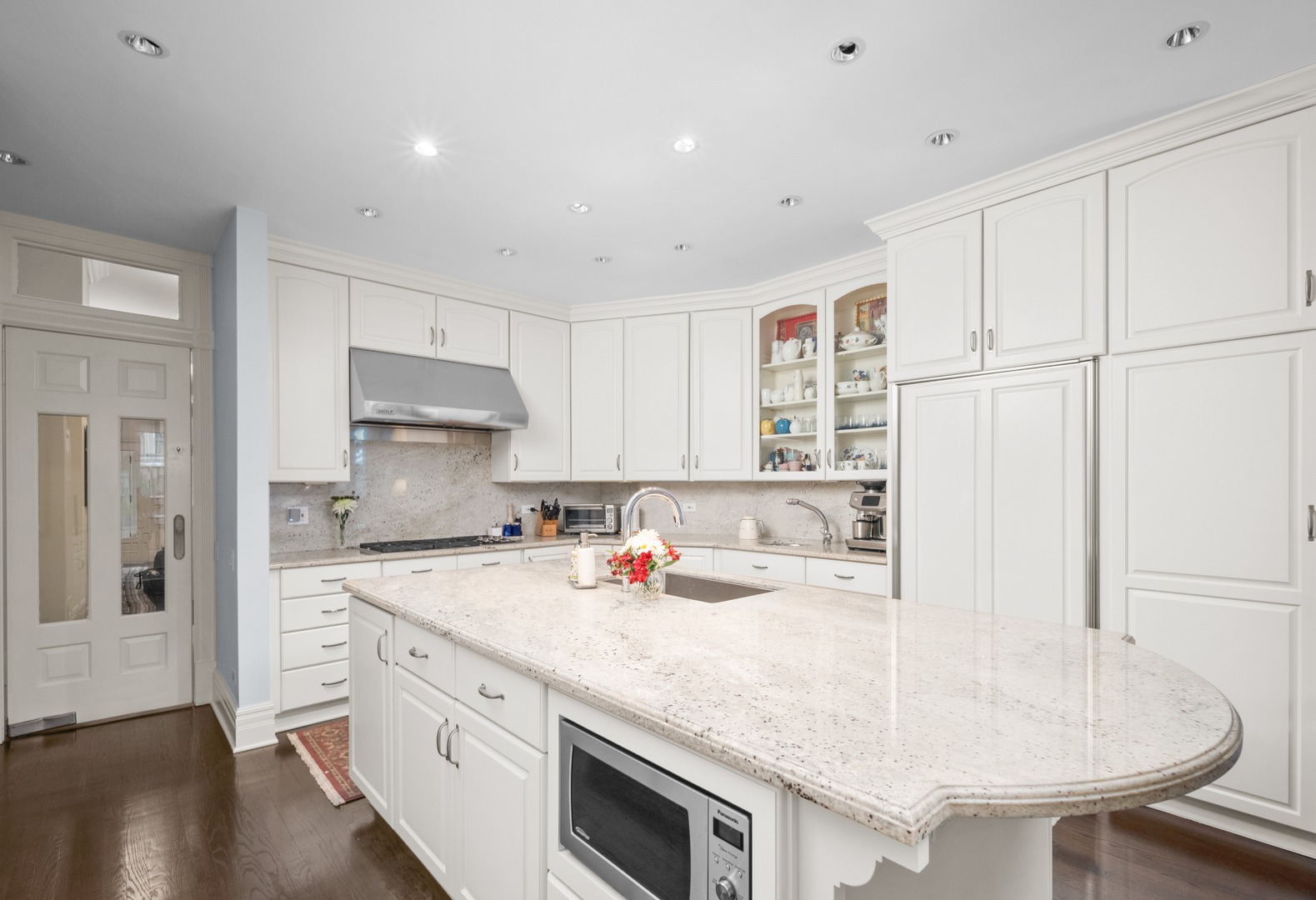 1816 N Lincoln Park West