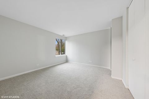 Tiny photo for 5809 Oakwood Drive #C, Lisle, IL 60532 (MLS # 12541885)