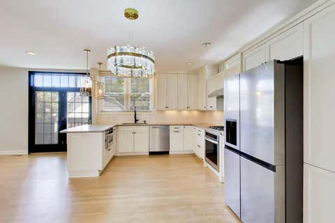 Tiny photo for 1820 S Ashland Avenue, Park Ridge, IL 60068 (MLS # 12738117)