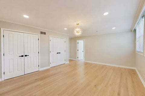 Tiny photo for 1820 S Ashland Avenue, Park Ridge, IL 60068 (MLS # 12738117)