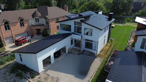 Photo of 795 Greenwood Road, Northbrook, IL 60062 (MLS # 12421984)