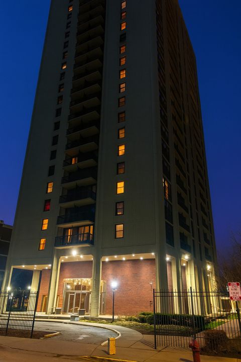 Tiny photo for 3001 S Michigan Avenue #2209, Chicago, IL 60616 (MLS # 12522524)