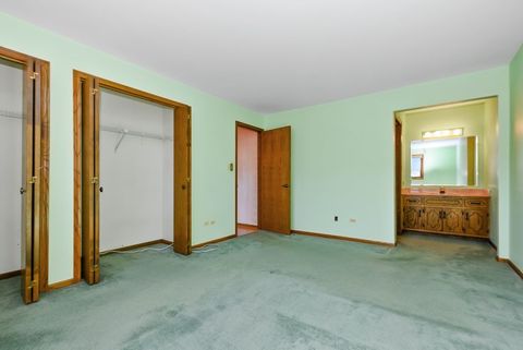 Tiny photo for 15704 Deerfield Court #2N, Orland Park, IL 60462 (MLS # 12627524)