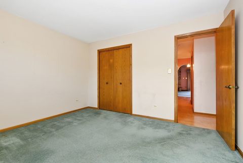 Tiny photo for 15704 Deerfield Court #2N, Orland Park, IL 60462 (MLS # 12627524)