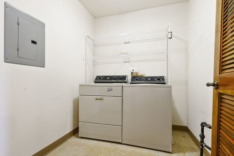Tiny photo for 15704 Deerfield Court #2N, Orland Park, IL 60462 (MLS # 12627524)