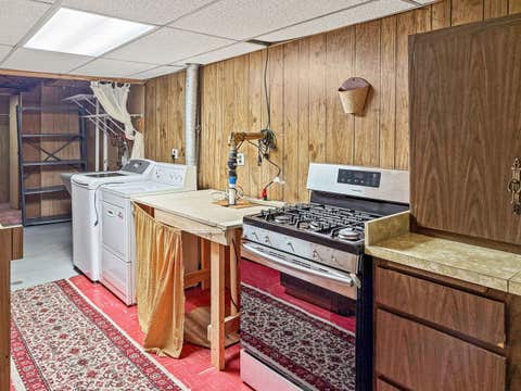 Tiny photo for 11115 Martindale Drive, Westchester, IL 60154 (MLS # 12686070)