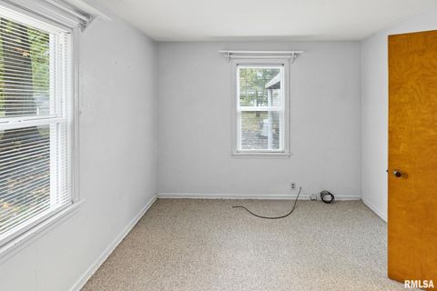 Tiny photo for 444 N MARION Street, Centralia, IL 62801 (MLS # EB460326)