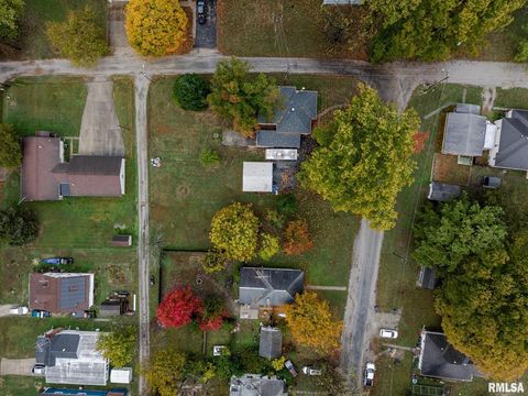 Tiny photo for 444 N MARION Street, Centralia, IL 62801 (MLS # EB460326)