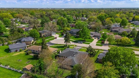 Tiny photo for 662 Orchard Court, Roselle, IL 60172 (MLS # 12732885)