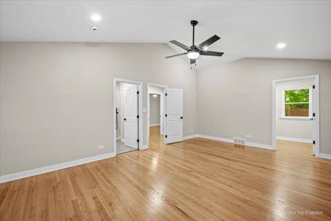 Tiny photo for 662 Orchard Court, Roselle, IL 60172 (MLS # 12732885)