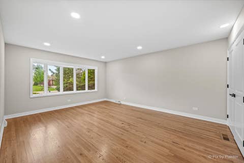 Tiny photo for 662 Orchard Court, Roselle, IL 60172 (MLS # 12732885)