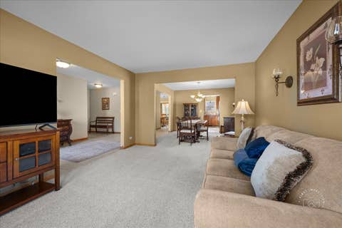 Tiny photo for 2518 Imgrund Road, North Aurora, IL 60542 (MLS # 12647994)