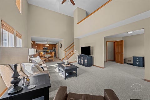 Tiny photo for 2518 Imgrund Road, North Aurora, IL 60542 (MLS # 12647994)