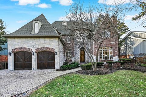 Photo of 24 E 57th Street, Hinsdale, IL 60521 (MLS # 12568945)