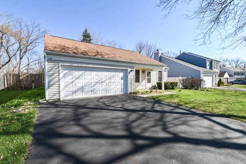 Tiny photo for 5150 Winona Lane, Gurnee, IL 60031 (MLS # 12667301)