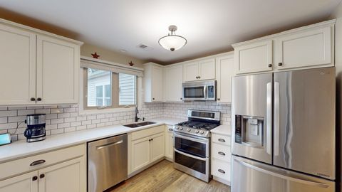 Tiny photo for 5150 Winona Lane, Gurnee, IL 60031 (MLS # 12667301)