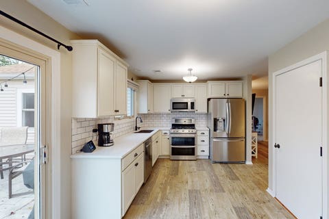 Tiny photo for 5150 Winona Lane, Gurnee, IL 60031 (MLS # 12667301)