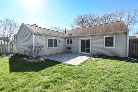 Tiny photo for 5150 Winona Lane, Gurnee, IL 60031 (MLS # 12667301)
